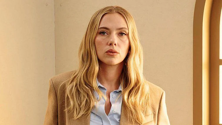 Scarlett Johansson Reiterates Support for Woody Allen, Calls Him a “Friend”