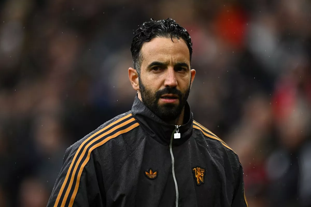 “Hard Sell” or “Smart Vision”? Fans Clash as Amorim Blocks Man United January Exits