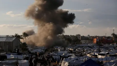 Gaza peace doubts deepen as attention shifts to Iran