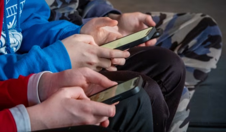 Europe rolls out online age verification app to protect young people