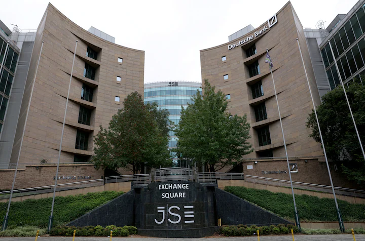 SA Moves to Relax Money Rules to Draw Trillions in Investment